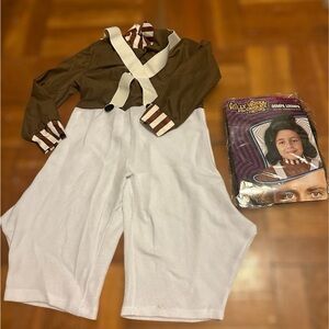 Oompa Loompa costume and child wig. Used by a 7 y/o approx 70lbs and 50 inches.